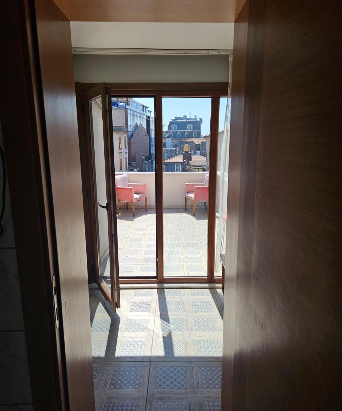 Taxim 34 Hotel Istanbul Ngoại thất bức ảnh